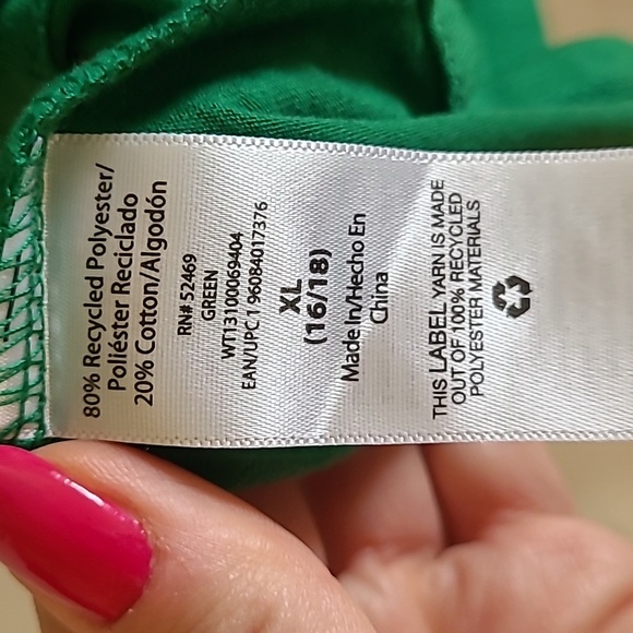 80. Women's St Patty's Day Green T-shirt with Cat Grapic Size XL - Picture 5 of 6